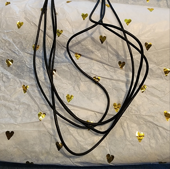 Premier design dual-tone pendant. I added a necklace but not price - Picture 8 of 8